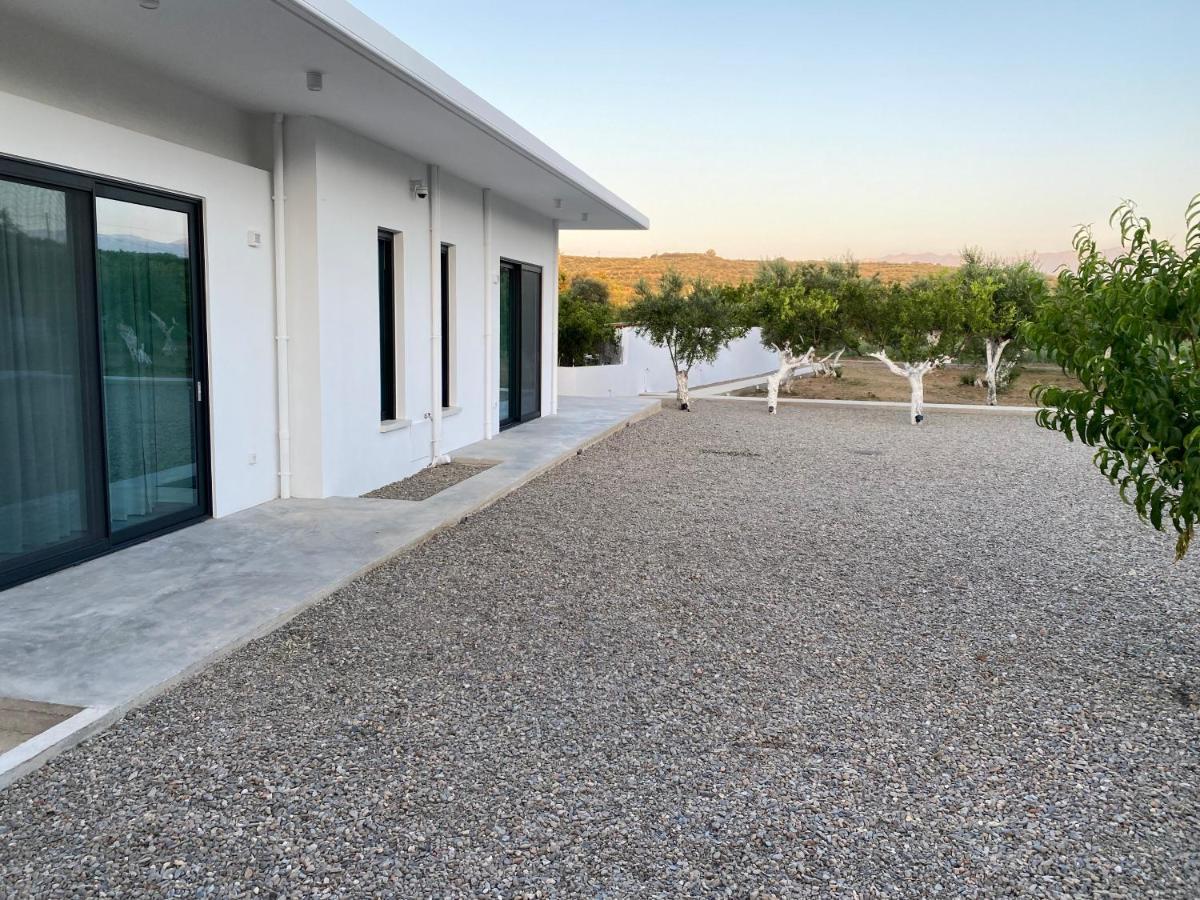 Lefko Apartments Tavronitis  Exterior photo